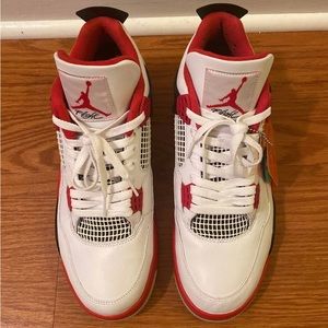 Jordan 4 fire red (2020)